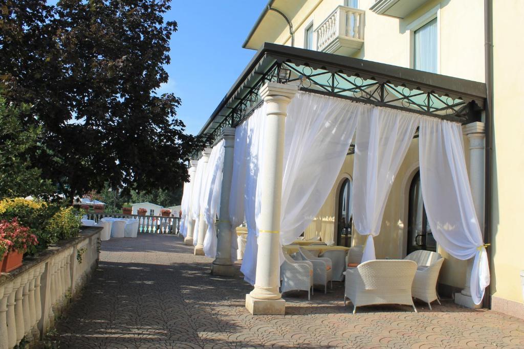 Villa Belvedere 1849 Misano di Gera dʼAdda Eksteriør bilde